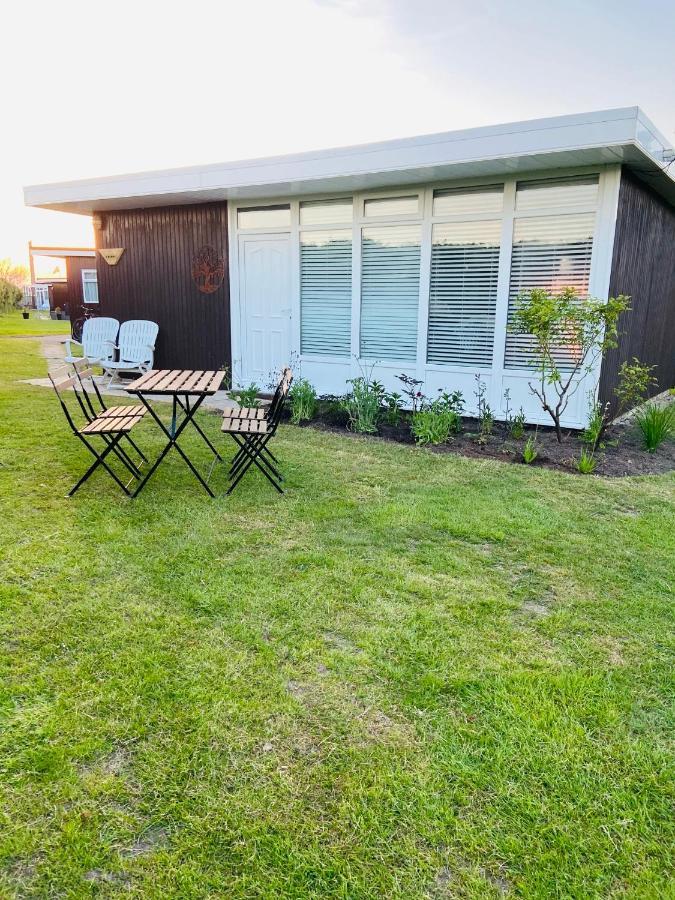 30 Granada Hotel Selsey Buitenkant foto